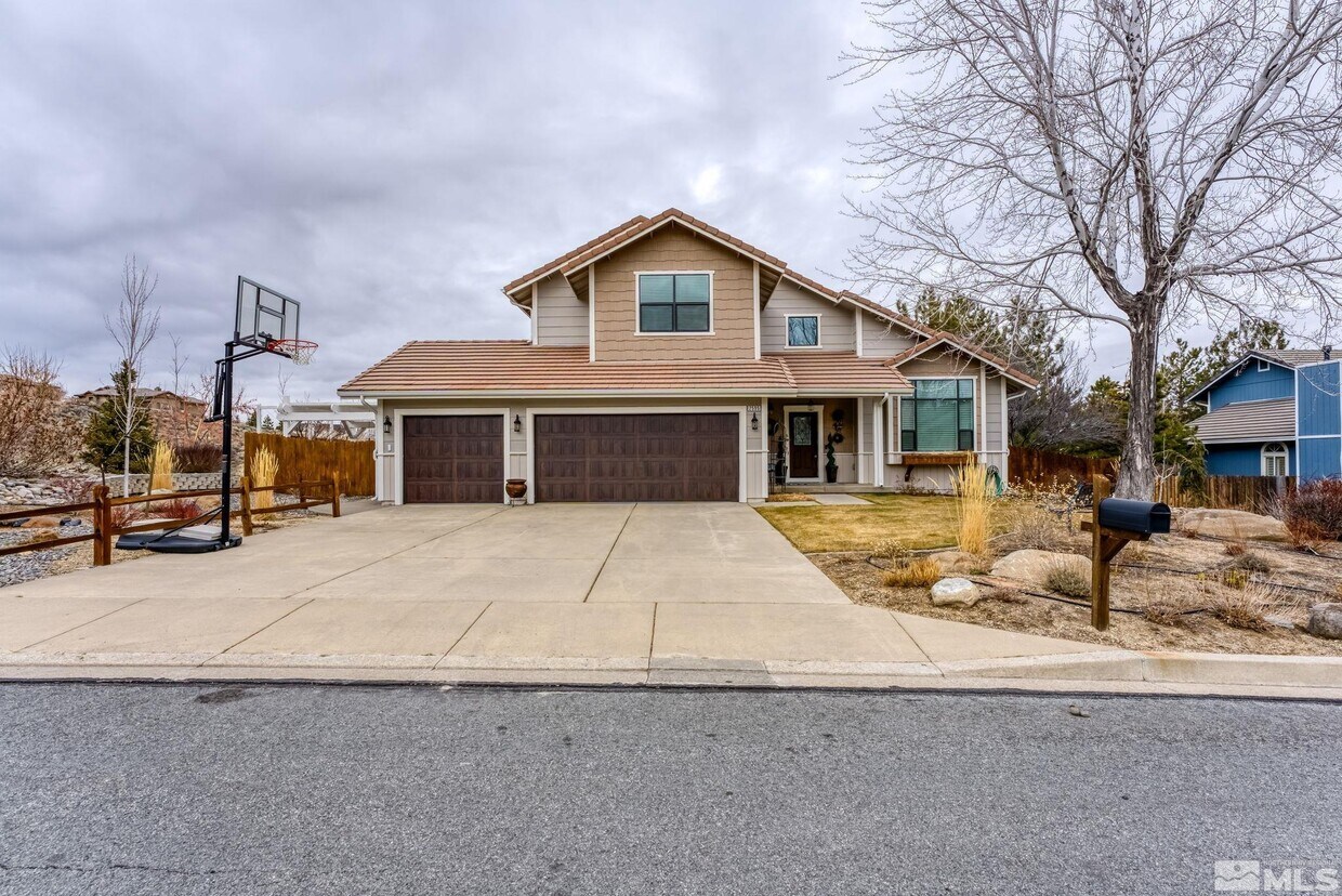 Primary Photo - 2595 Whistler Ridge Dr