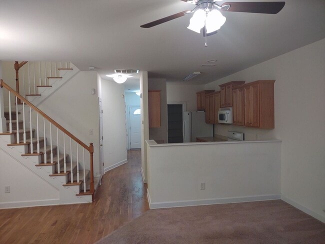 Foto del edificio - COMING SOON!! Lovely 2 Bedroom House | Gre...