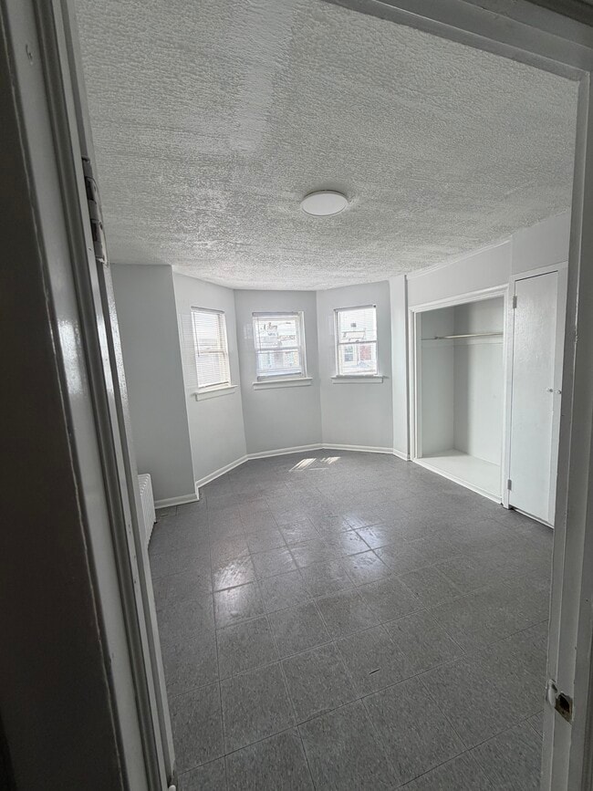 Building Photo - 3857 N 7th St