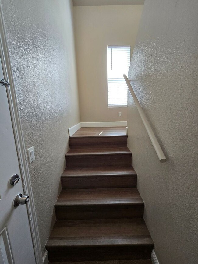 Foto del edificio - A Fabulous 3 Bedroom Condo in NW Las Vegas.