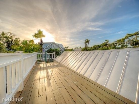 Primary Photo - 1 br, 1 bath House - 1 Nassau Lane