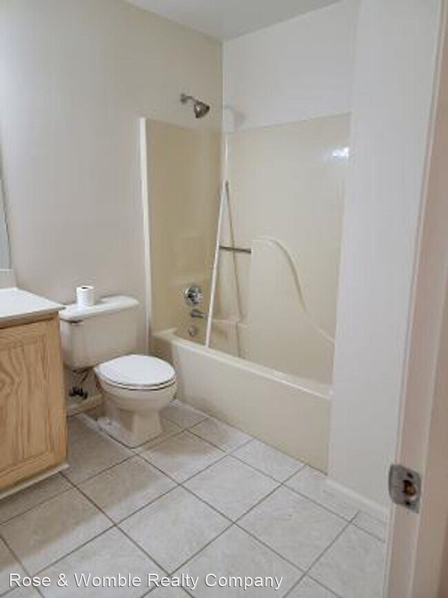 Foto del edificio - 2 br, 2 bath House - 304 River Forest Road