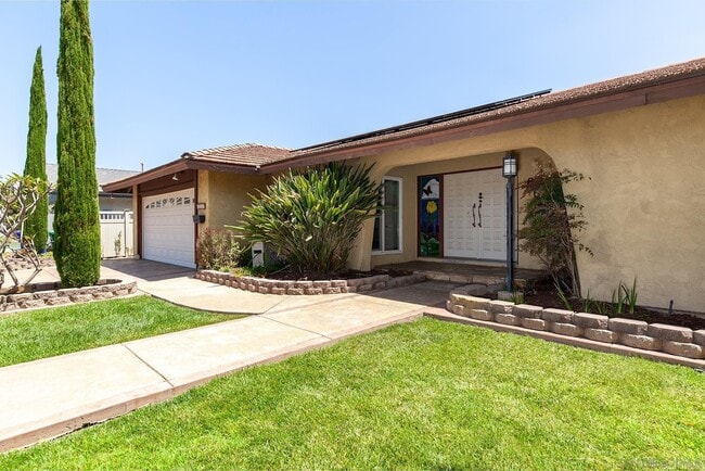 Building Photo - 6632 Belle Haven Dr