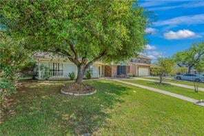 Building Photo - 1806 Rosebud Ct