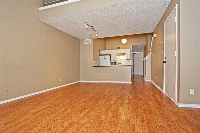 Building Photo - 13211 Emily Rd