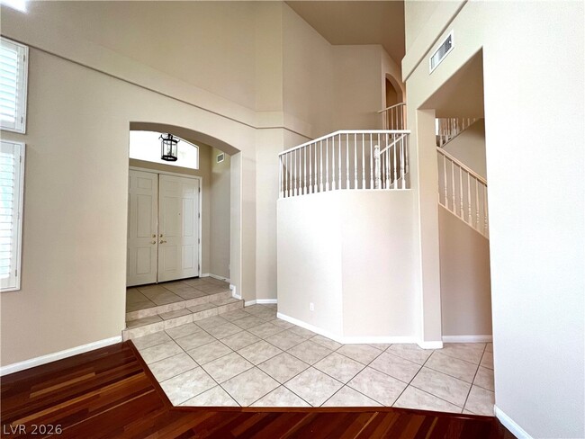 Building Photo - 2237 Timber Rose Dr