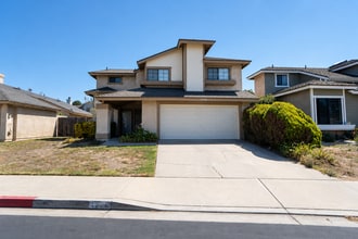 Building Photo - 1220 Iris Ct
