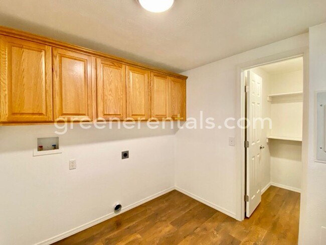Foto del edificio - 6733 5th Ct SE