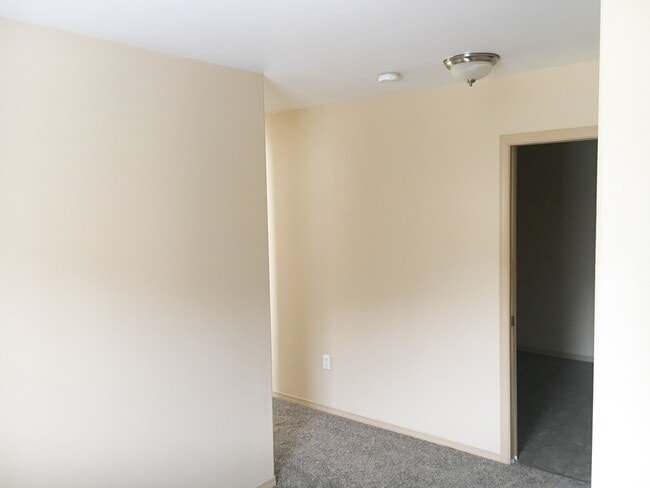 Foto del edificio - 4 Bedroom In the Heart of South Richland