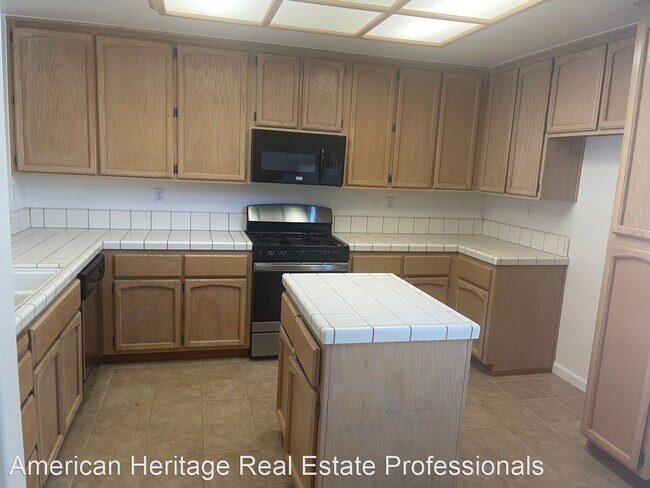 Foto del edificio - 3 br, 3 bath House - 2813 Toronja Way