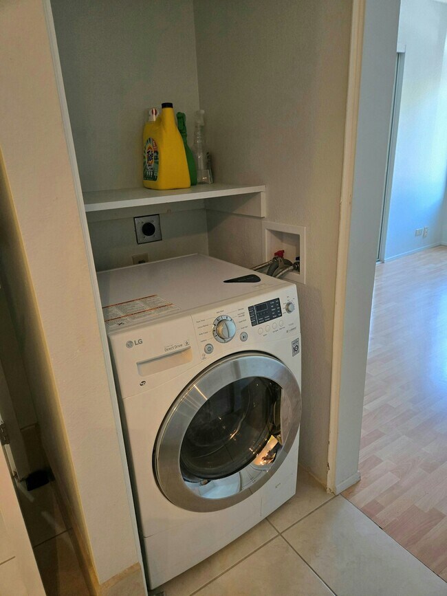 Foto del edificio - 1514 Seventh Avenue, Unit 205