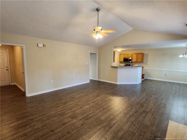 Foto del edificio - 3347 Broomsgrove Dr