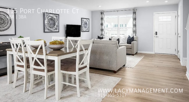 Building Photo - 115 Port Charlotte Ct