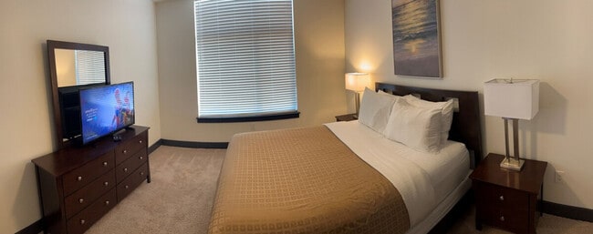 Foto del edificio - 424 W Trade St