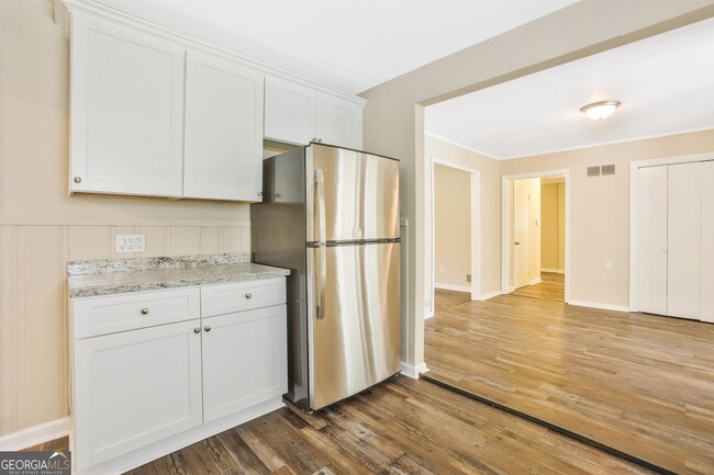 Building Photo - 3436 Dodson Terrace