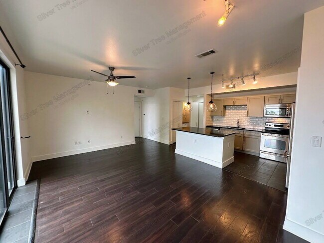 Building Photo - 4605 Cedar Springs Rd