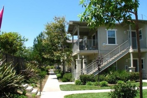 Senderos - The Vintage Apartments
