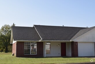 Building Photo - 1305 Allynne Ct