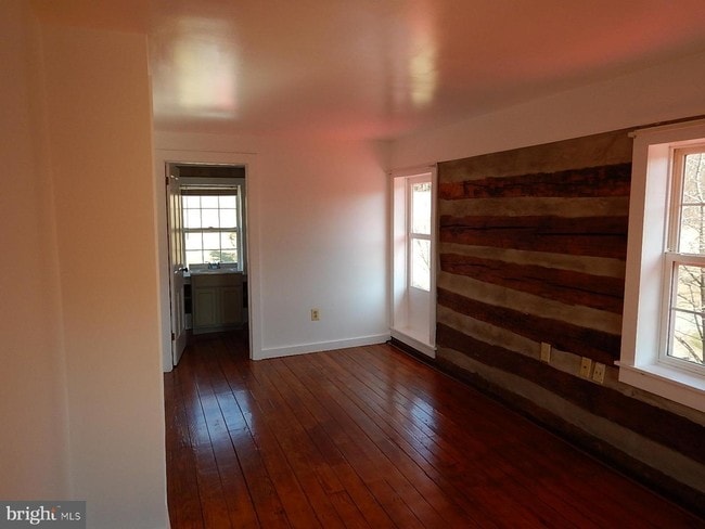 Foto del edificio - 39038 Rickard Rd