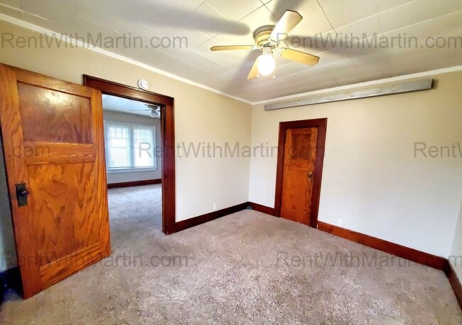 Foto del edificio - 808-810 W 2nd St