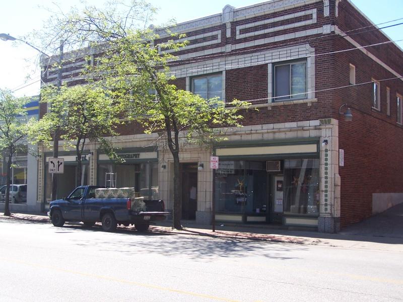 Primary Photo - 11821 Detroit Ave