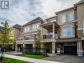 Building Photo - 2558 Grand Oak Trail
