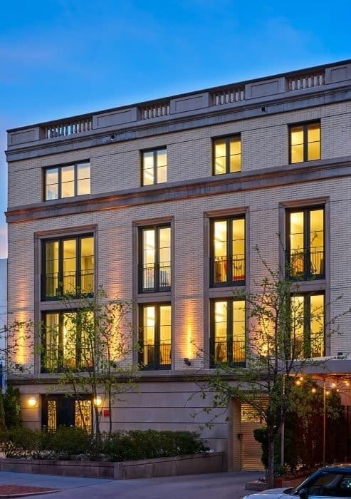 The Debonair - Furnished Student Housing - The Debonair - Furnished Student Housing