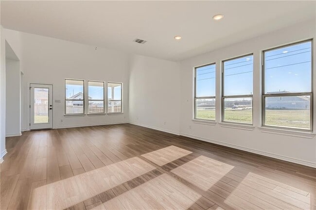 Foto del edificio - 102 White Aster Ct