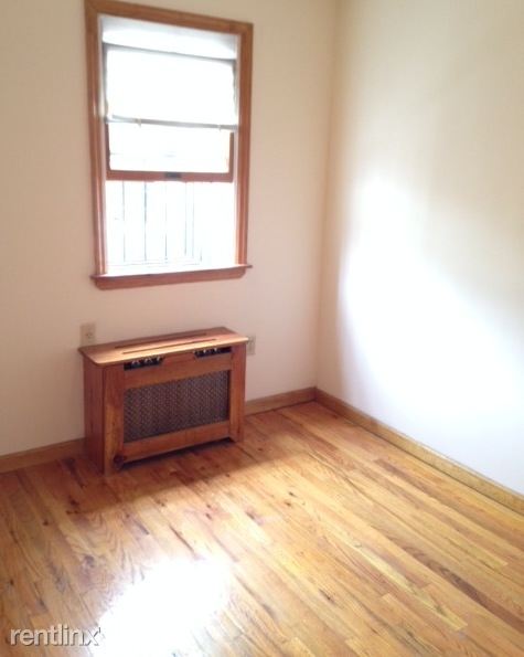 Building Photo - 1 br, 1 bath Apartment - 65 W 68th St