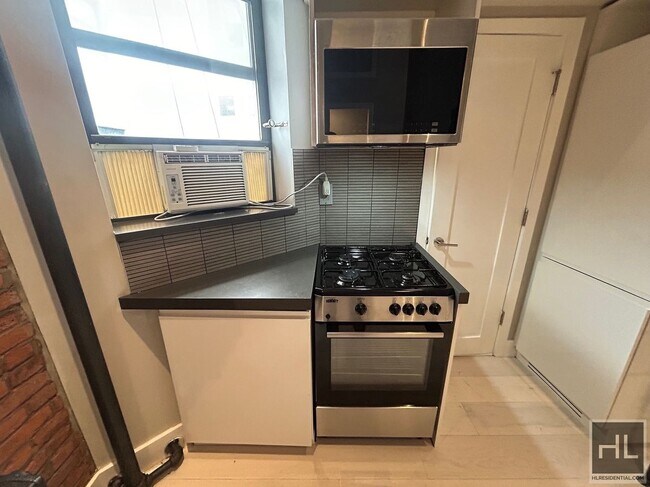 Foto del edificio - West 51st Street