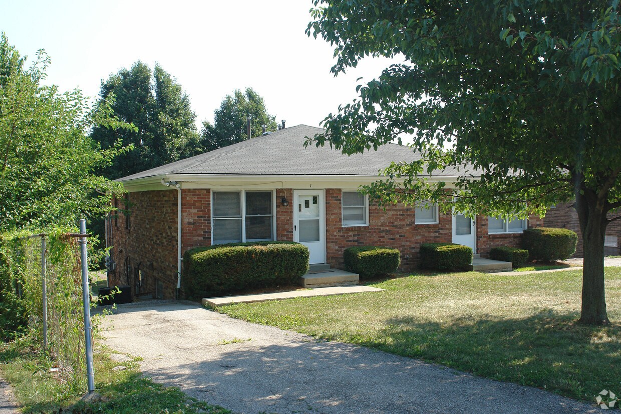 2013 Cambridge Dr, Lexington, KY 40504 Apartments in Lexington, KY