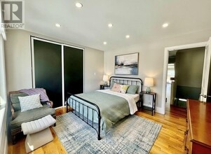 Building Photo - 26 Leyton Ave