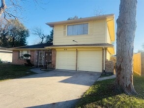 Building Photo - 919 Saddle Rock Dr