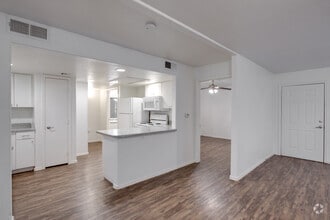 2BR, 2BA - 1,040 SF - Sun Terrace Apartments