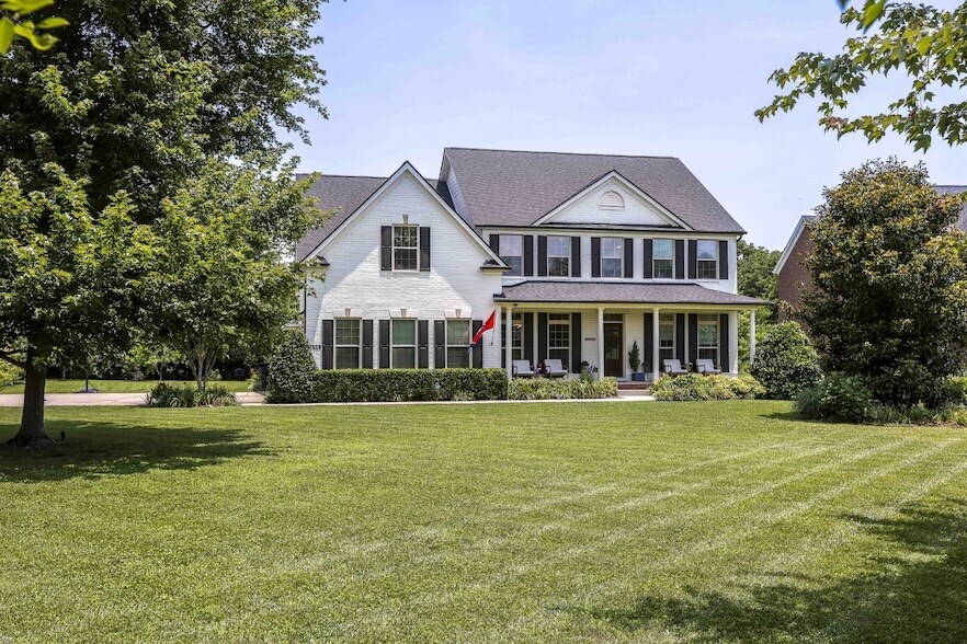 Foto principal - 151 Stream Valley Blvd