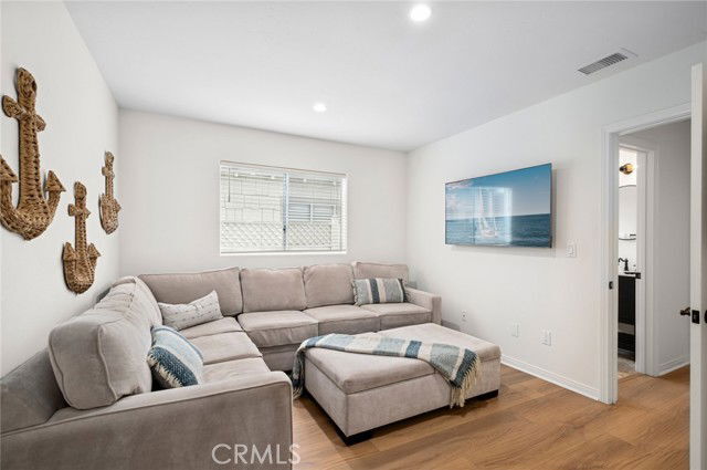 Building Photo - 117 Marine Ave