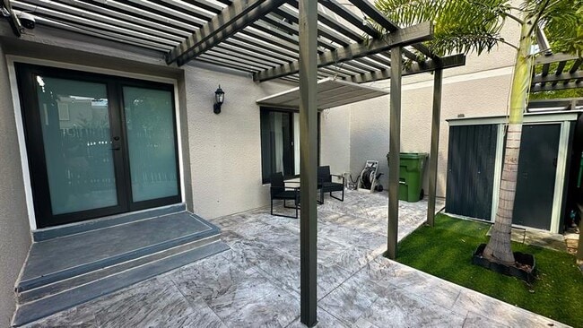 Foto del edificio - 11205 NW 15th St
