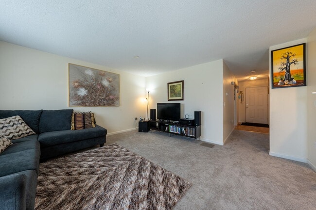 Living Room - 81 Independence Dr