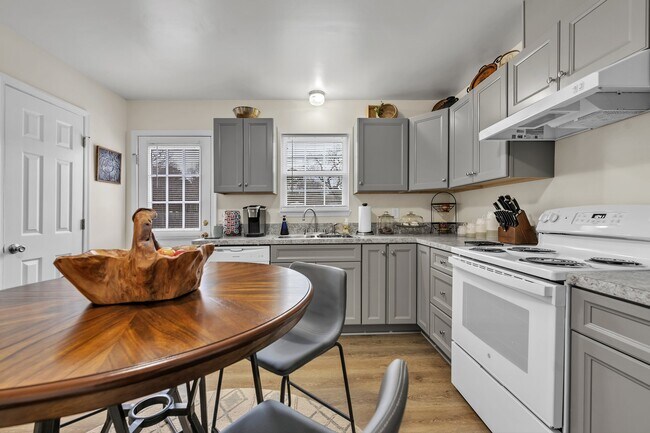 Foto del edificio - Yorkview Apartment