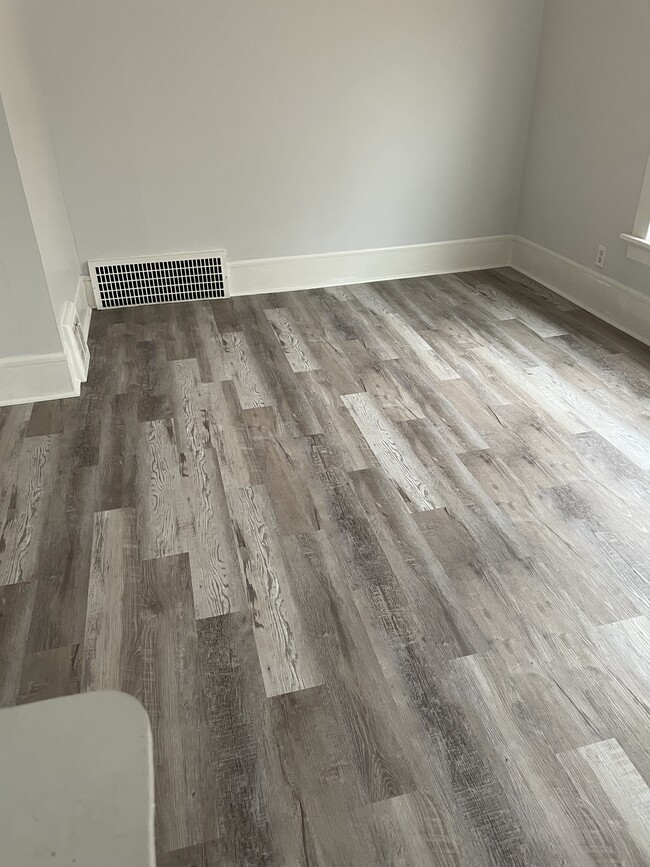 Foto del edificio - 3149 N 24th St