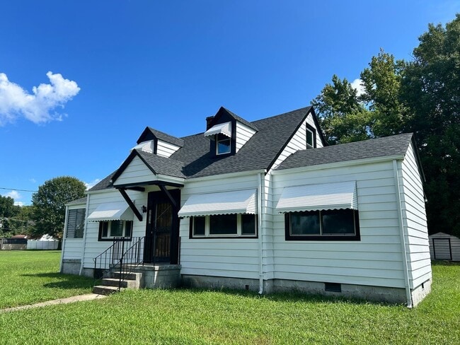 Building Photo - 1812 Gatewood Ave