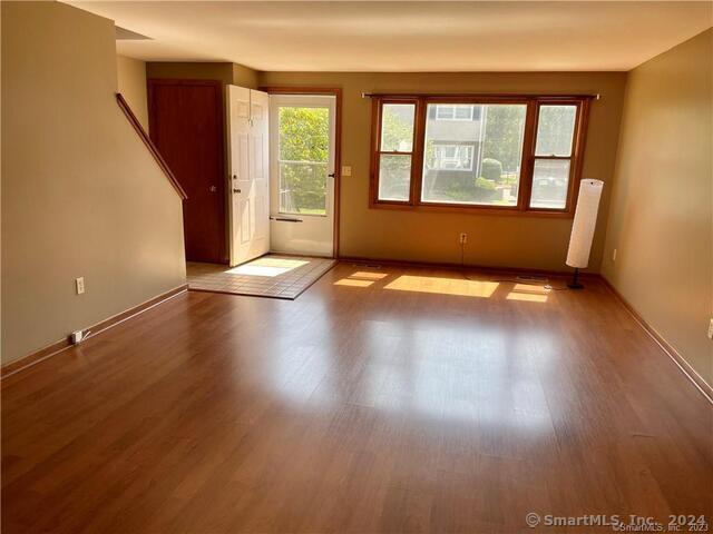 Building Photo - 18 Allspice Ln