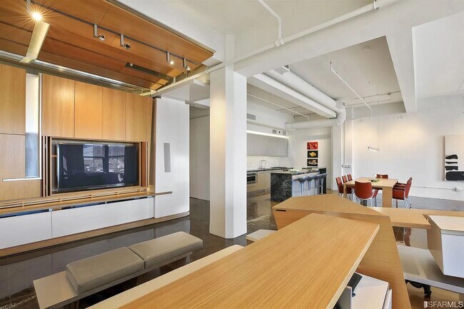 Foto del edificio - 2 Mint Plaza