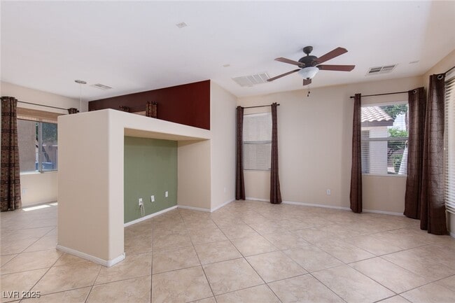 Building Photo - 8556 Zelkova Ct