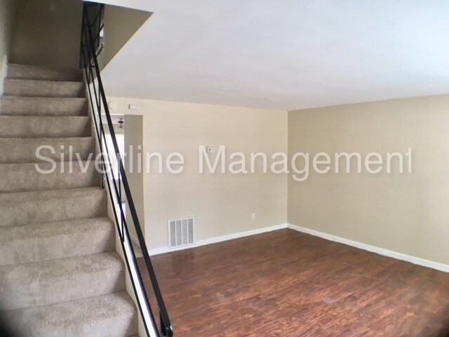 Building Photo - 2507 Marbourne Ave