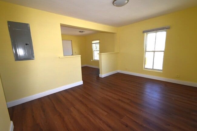 Foto del edificio - 2603 Booker St