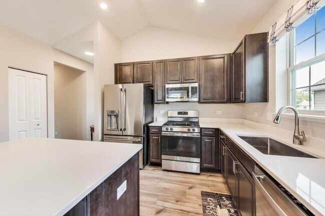 Foto del edificio - 1101 Black Cherry Dr