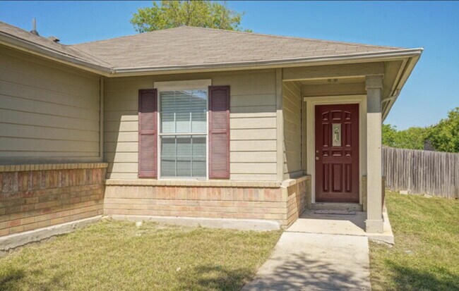 Foto del edificio - "Charming 3-Bed Retreat in San Antonio with Modern Granite Touches!"