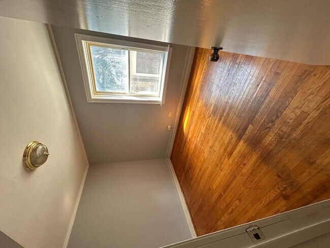 Foto del edificio - 5214 W Crystal St