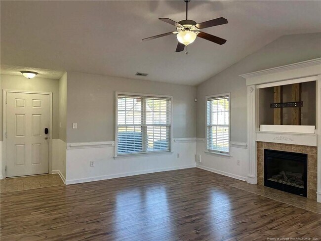 Foto del edificio - 115 Mckinley Dr